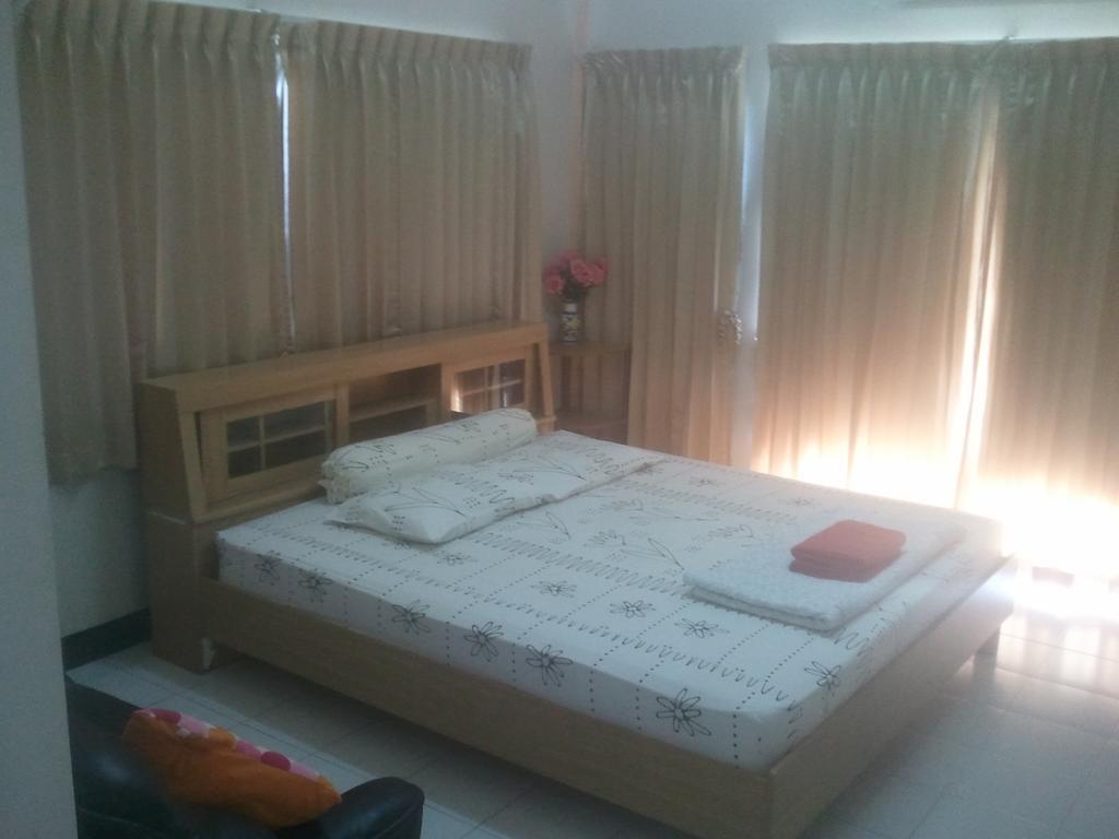 M & A Guesthouse Hua Hin Zimmer foto