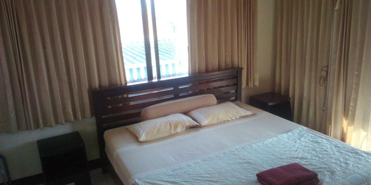 M & A Guesthouse Hua Hin Exterior foto